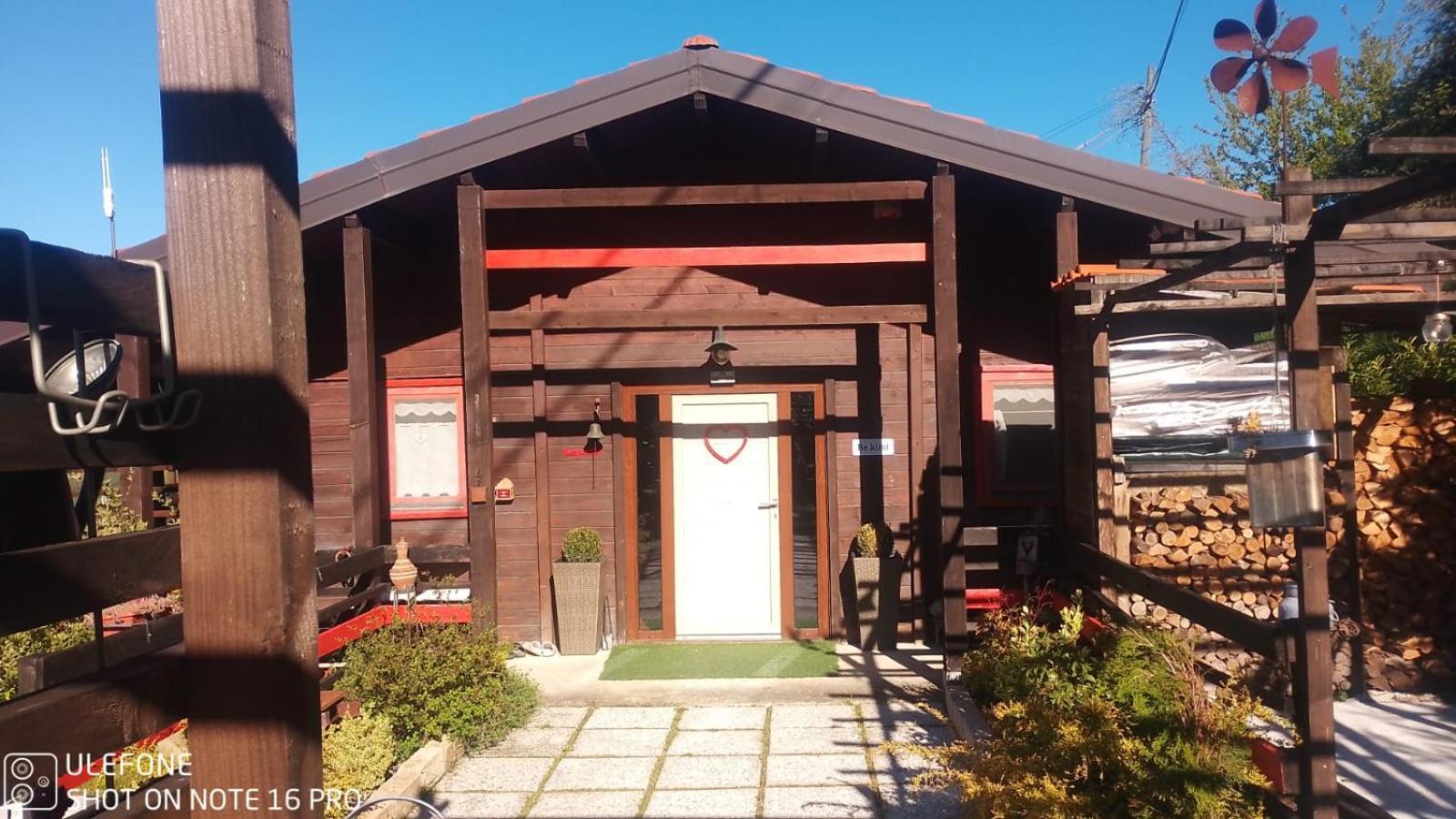 La Tana Dello Scoiattolo - Adults Only Bed & Breakfast Murazzano  ภายนอก รูปภาพ
