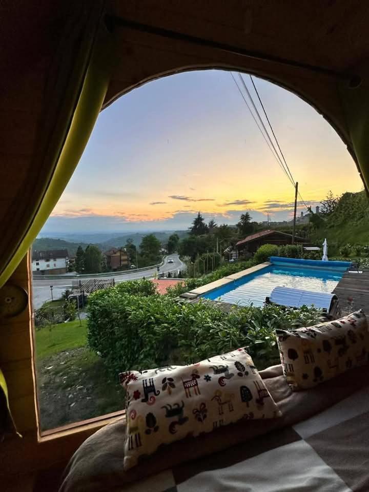La Tana Dello Scoiattolo - Adults Only Bed & Breakfast Murazzano  ภายนอก รูปภาพ